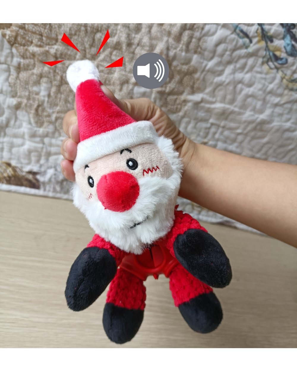 Chirstmas Santa Clause Pet Chew Toy Dog Food Leaking Squeaky Toy Interactive Play Training Christmas Gift front-2