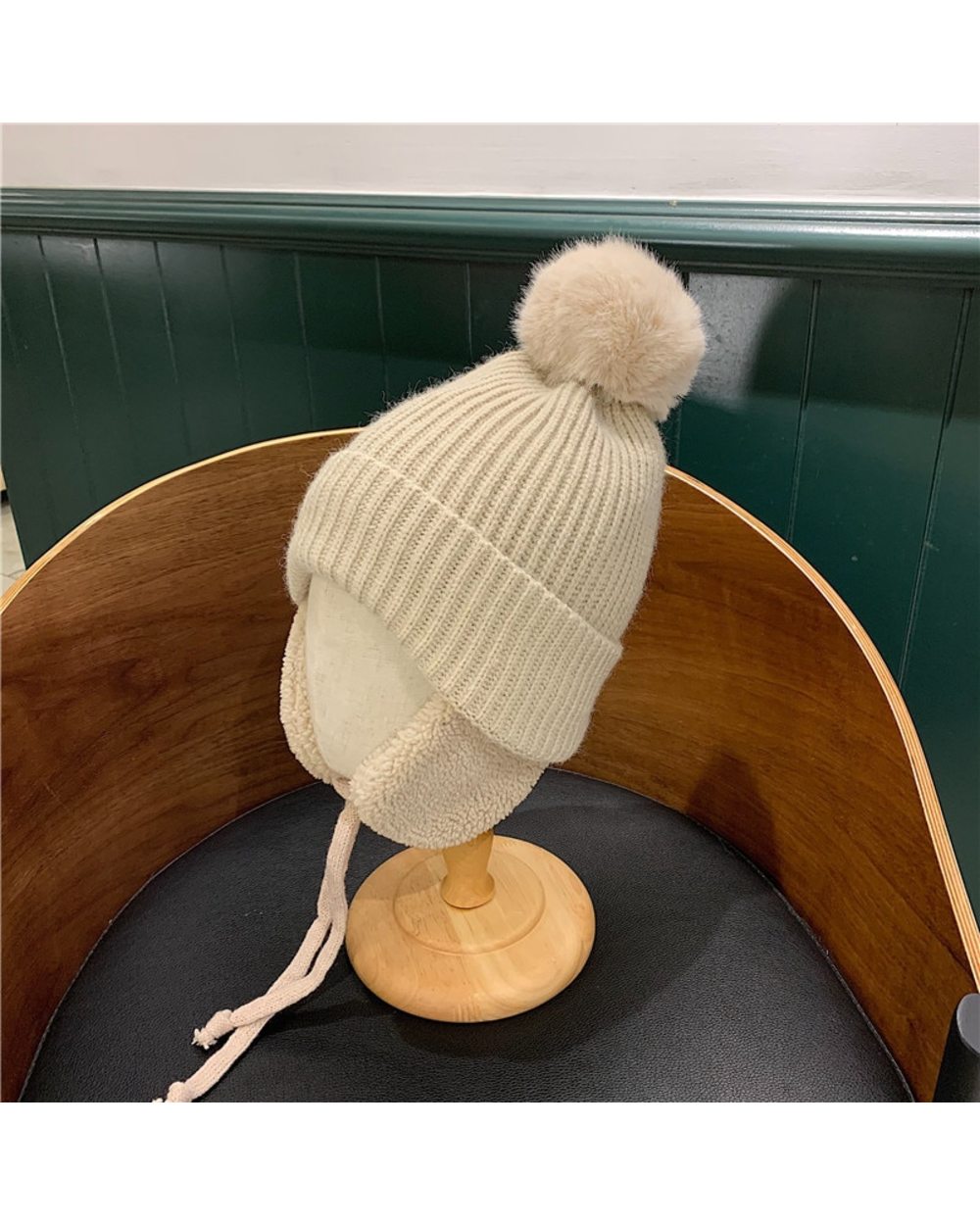 Children Winter Cap New Fashion Wool Windproof Warm Earflaps Cotton Cute Knitted Cashmere Hat With Pompoms 3-8 Year front-2