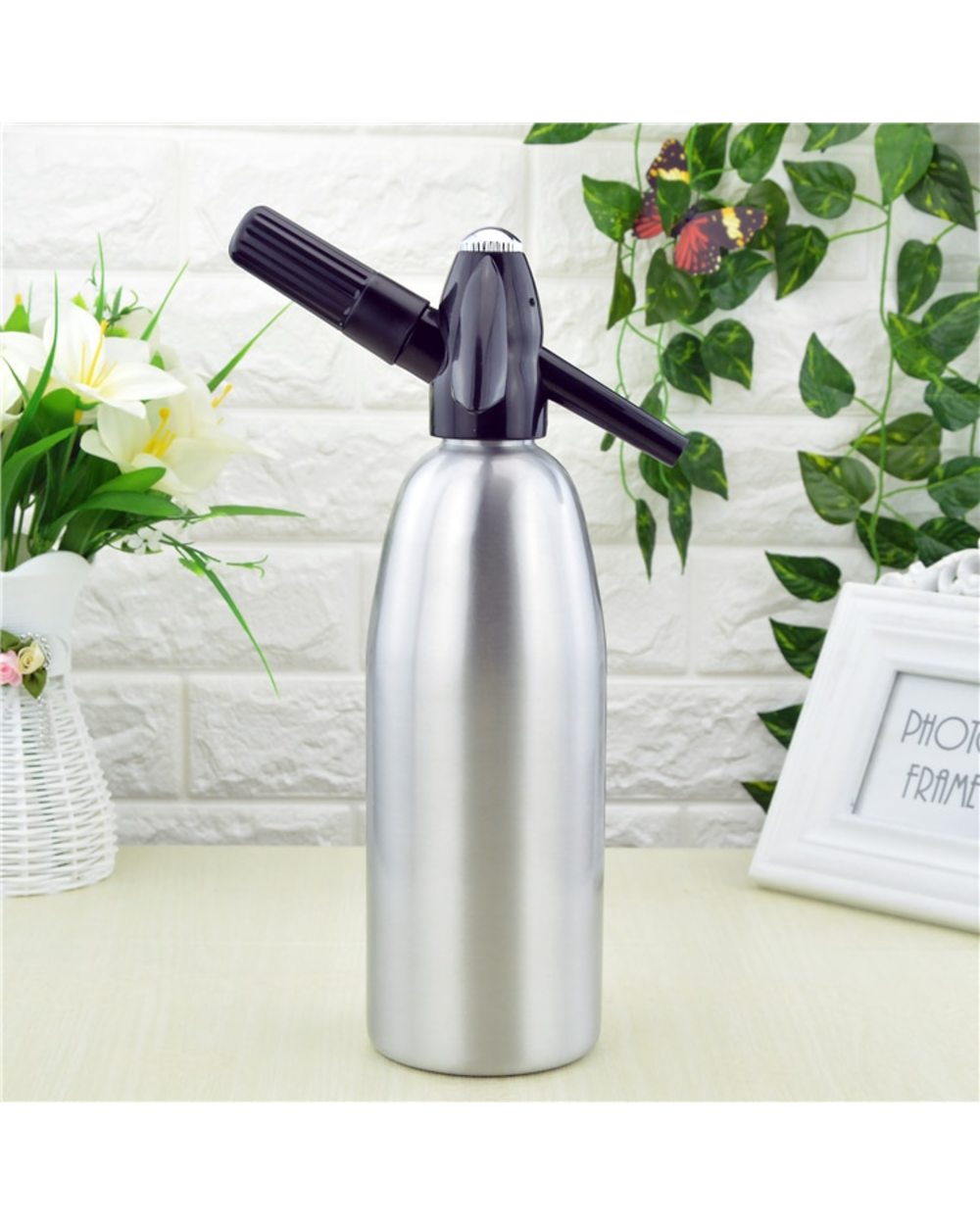 Manual 1L Soda Siphon Co2 Dispenser Water Bubble Generator Cool Drink Cocktail Soda Machine Aluminum Bar Diy Soda Maker front-4
