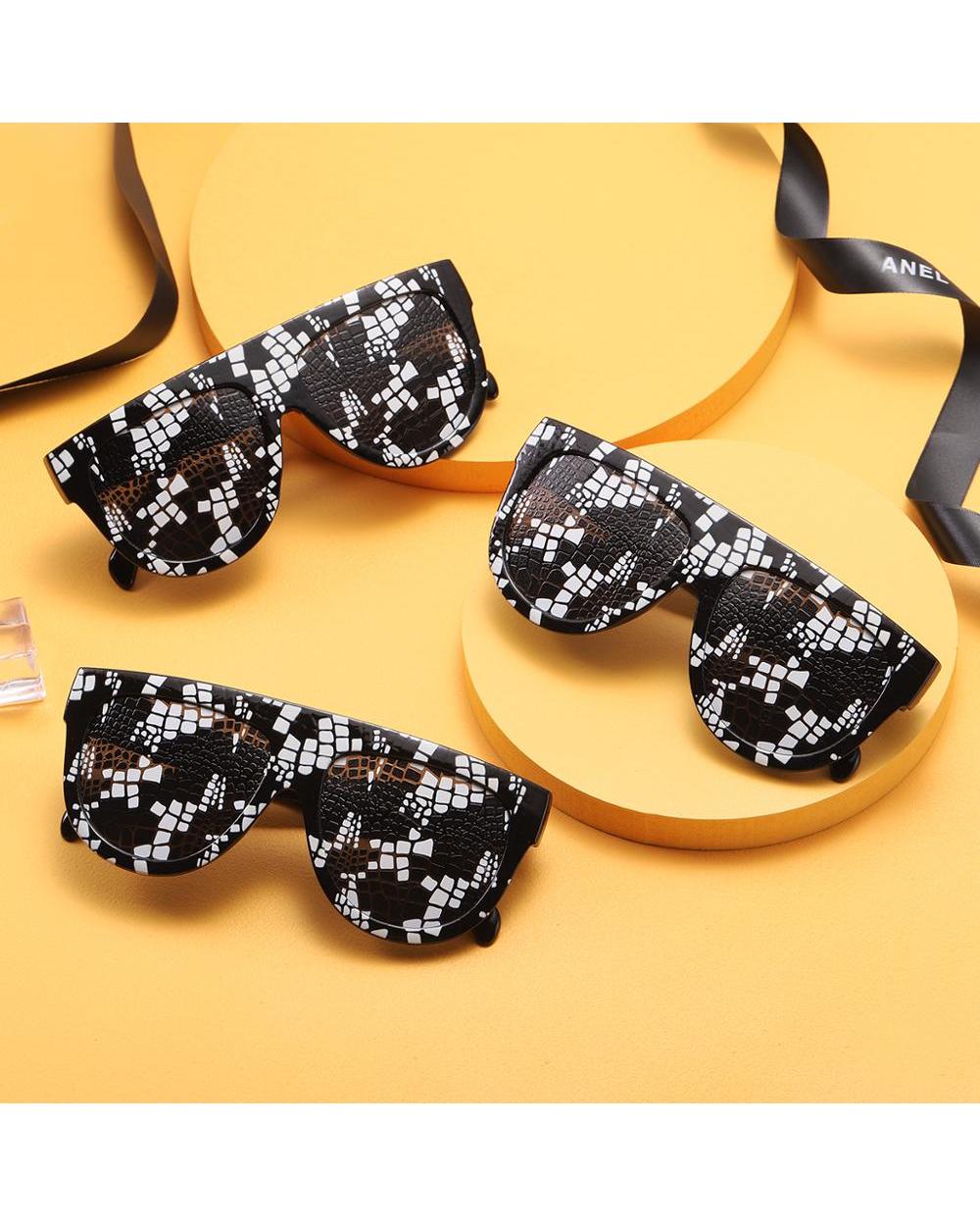 Sexy square sunglasses ladies fashion python pattern oversized sunglasses black light transmission front-0