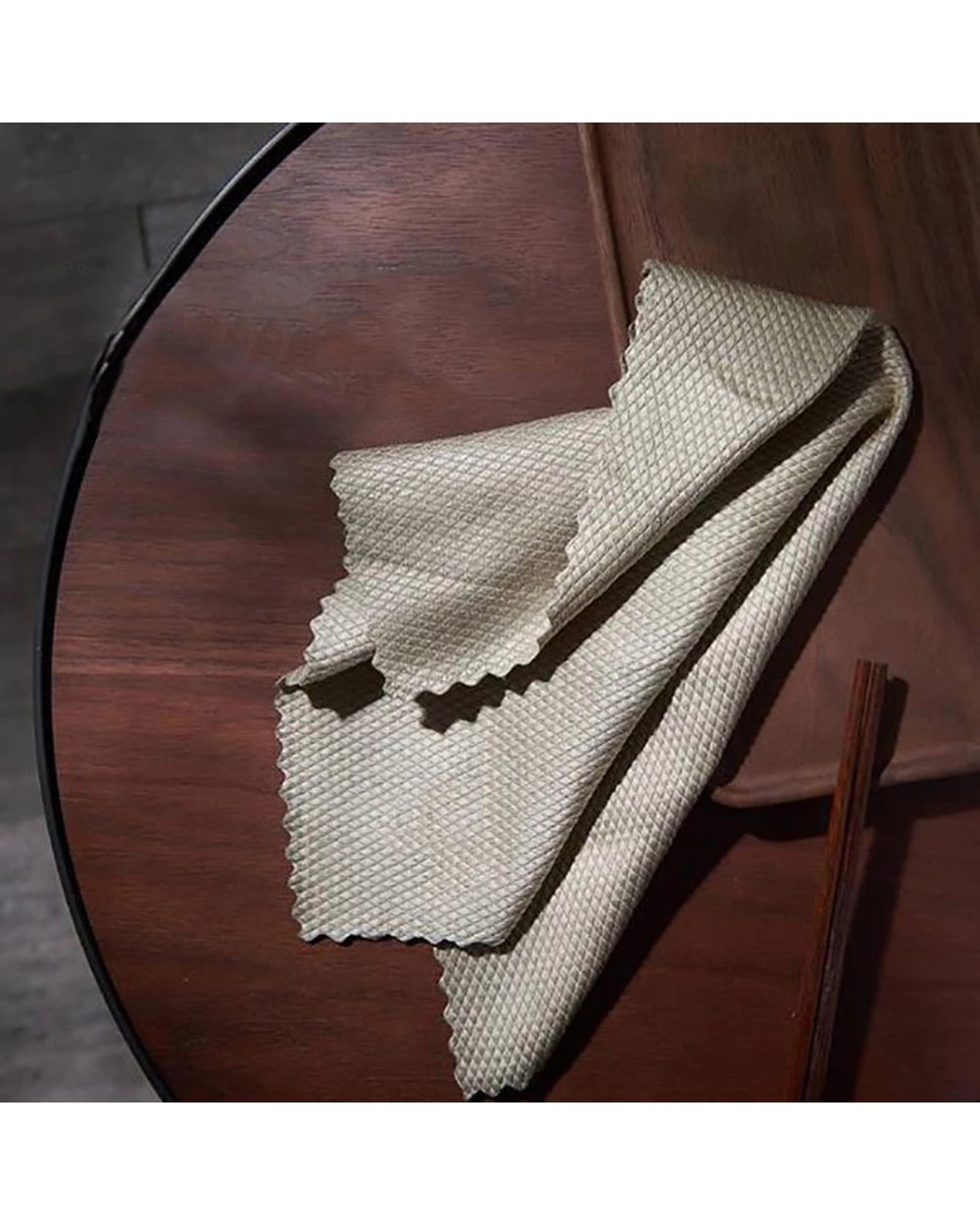 NanoScale Streak-Free Miracle Cleaning Cloths front-2
