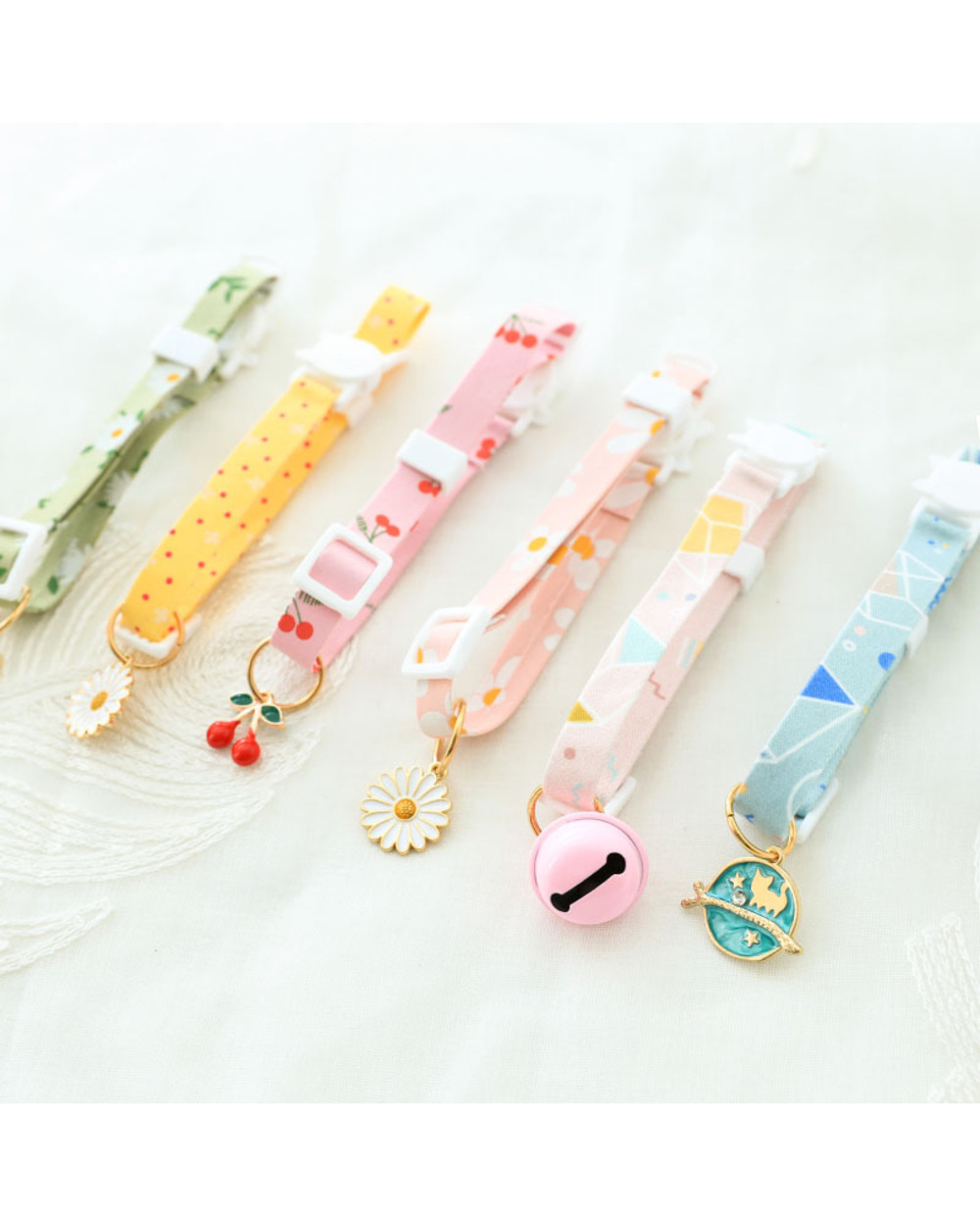 Safety Buckle Necklace Pet Dog Nylon With Bells Collar front-4