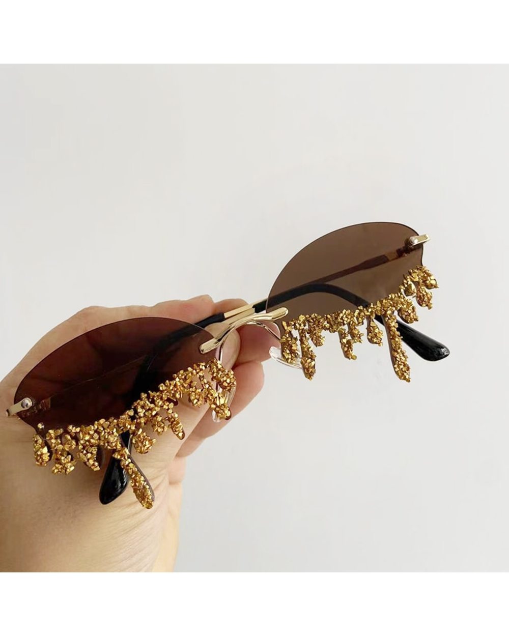 Small Oval Rimless Tear Shape Rhinestone Sunglasses With Stone Brand Designer Punk Diamond Sun Glasses Gafas De Sol front-4