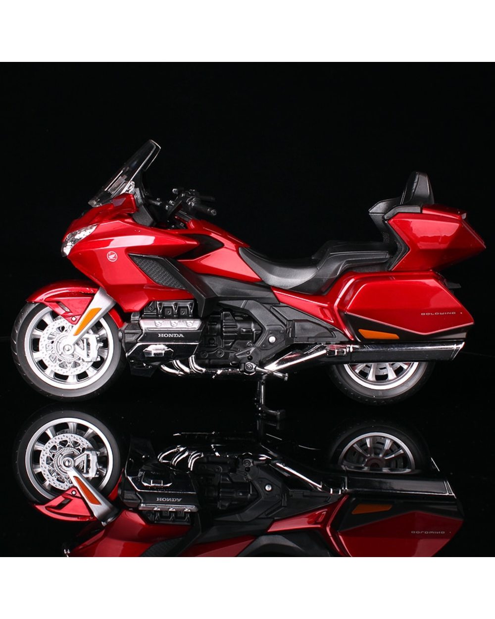 GOLDWING Travel version Motorcycle model die casting toys new box free home collection front-2