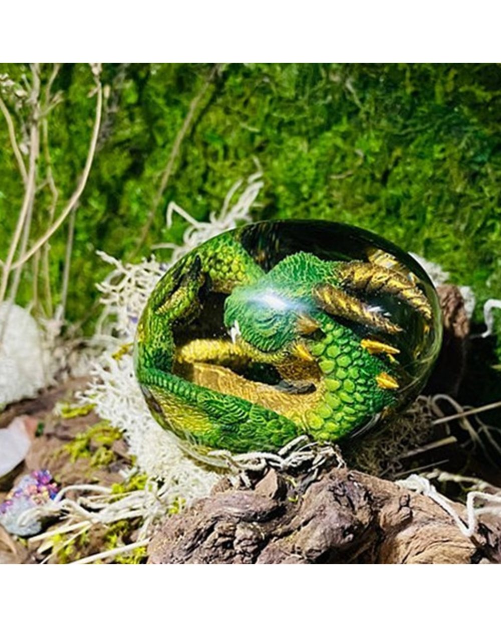 Crystal Transparent Resin Statue Dragon Egg Lava Dinosaur Egg front-1