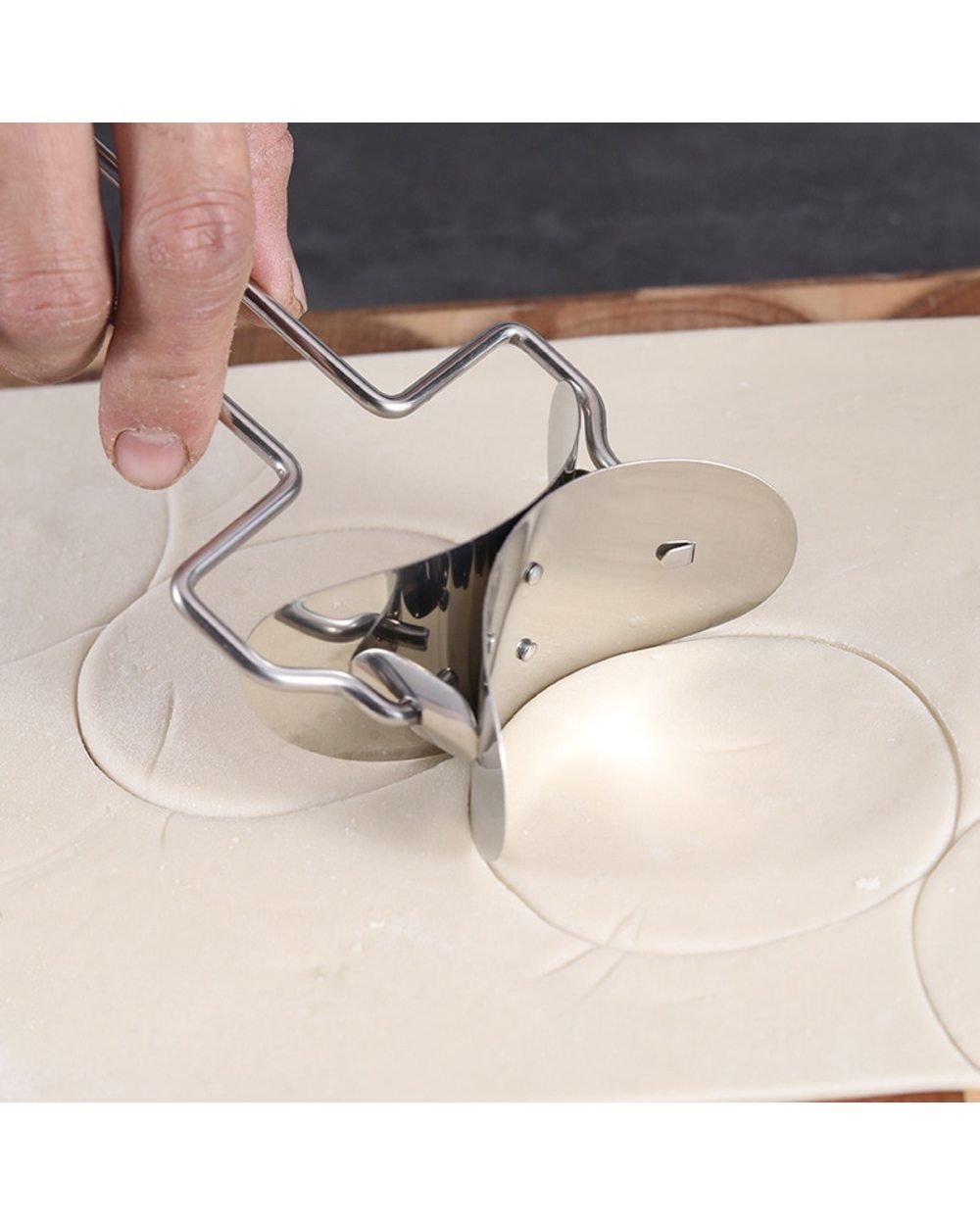 Large Dumpling Dough Circle Roller Machine Cutter front-3