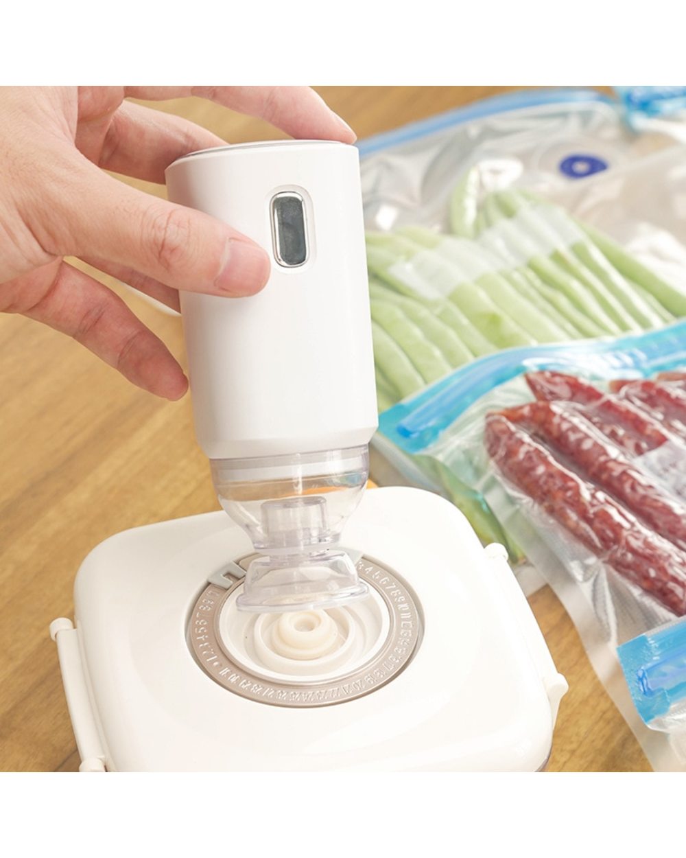 Hand Held Electric Vacuum Pump Usb Food Vacuum Compression Bag Special Electric Vacuum Pump Mini Portable Vacuum Sealer front-3