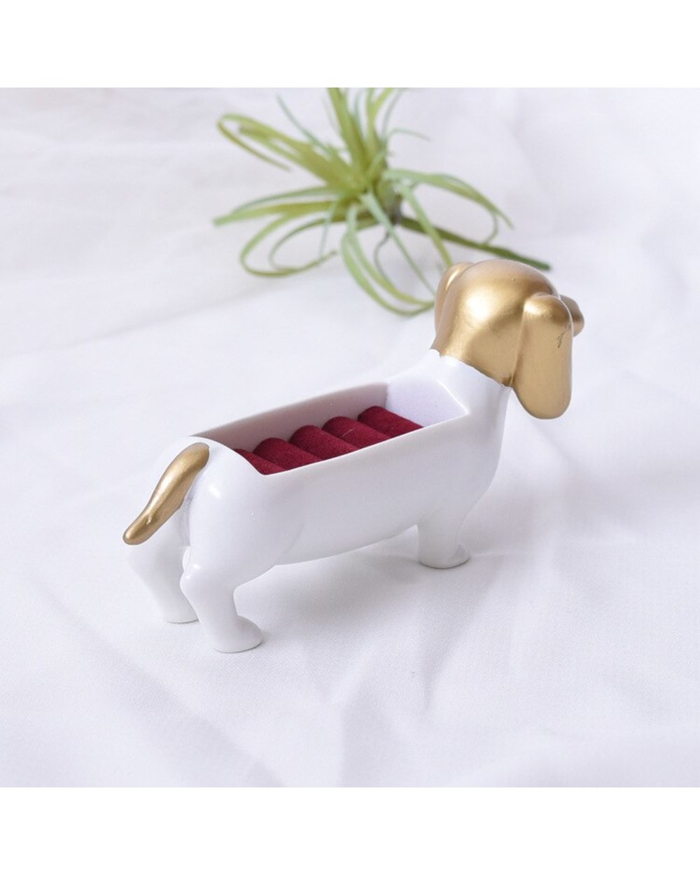 Creative Dachshund Dog Ring Jewelry Box Ring Storage Rack Gold Display Props Ornaments Cute Dogs front-4