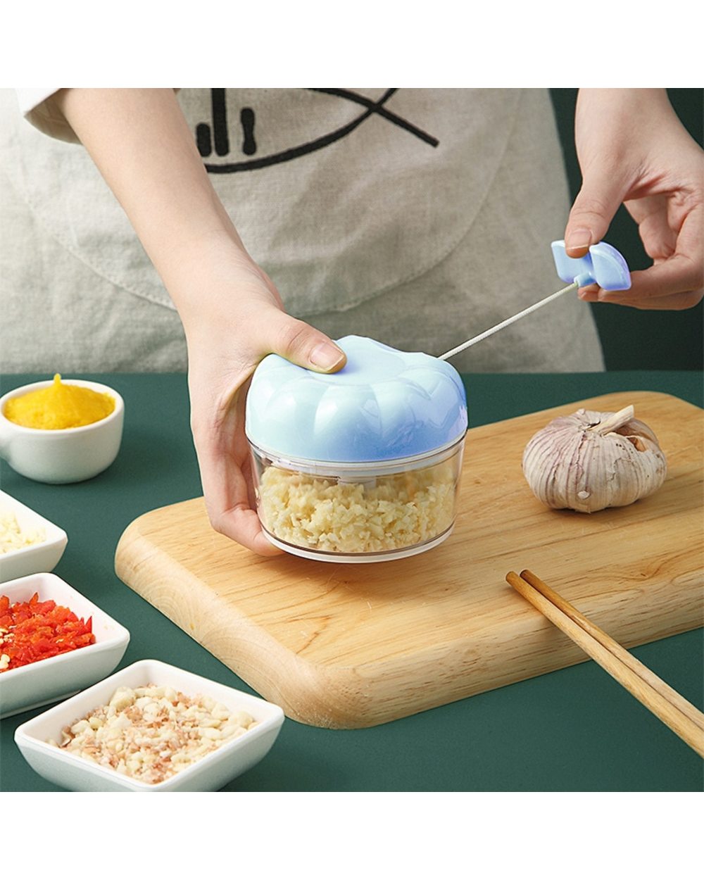 Garlic Crusher Mini Manual Garlic Grinder masher front-0