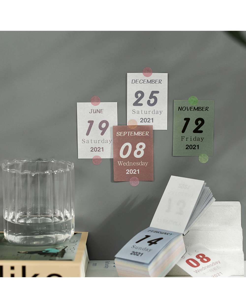 2022 Calendar The New Mini Desk Calendar For School Schedule 2021 2022 Office Supplies Planner Paper Tearable front-3