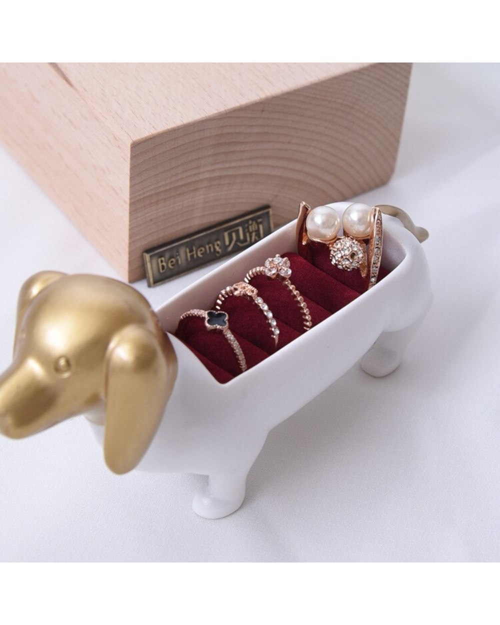 Creative Dachshund Dog Ring Jewelry Box Ring Storage Rack Gold Display Props Ornaments Cute Dogs front-1