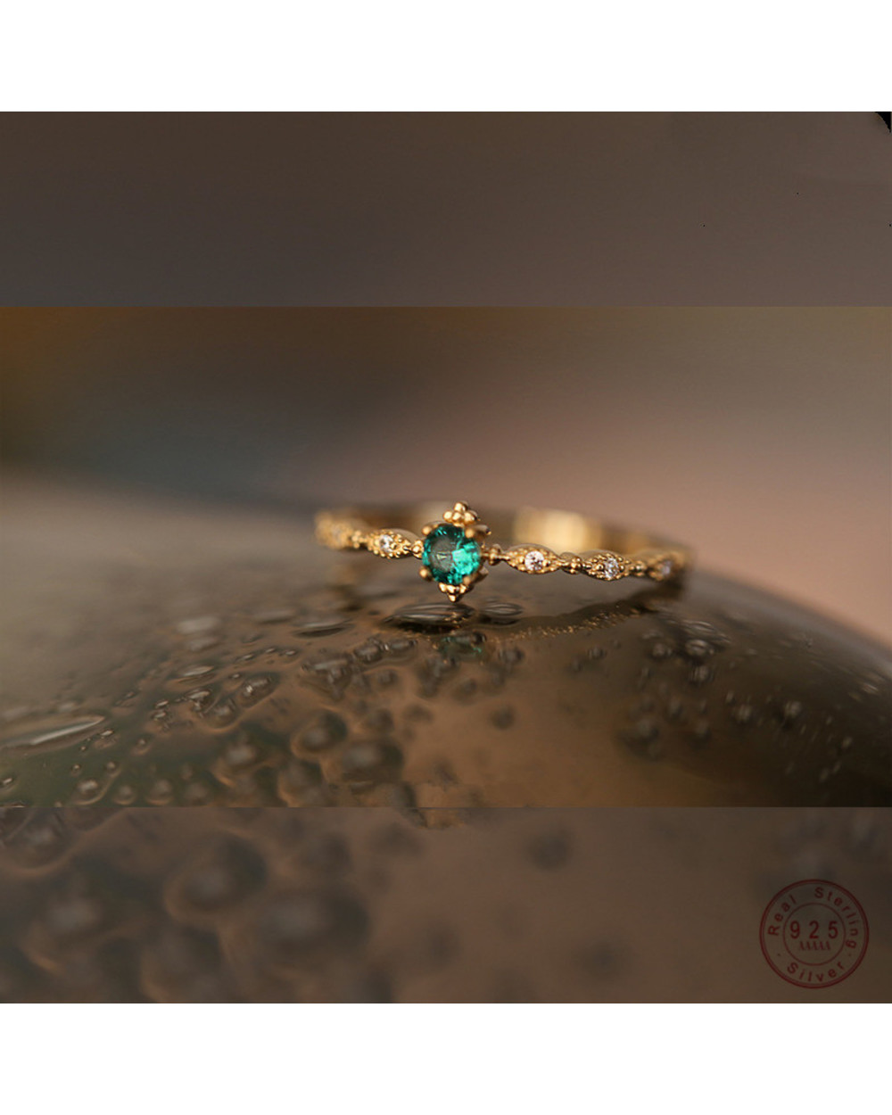 925 Sterling Silver Fashion Tail Ring Women Plating 14K Gold Simple Design Inlaid Emeralds Wedding Jewelry Accries front-0