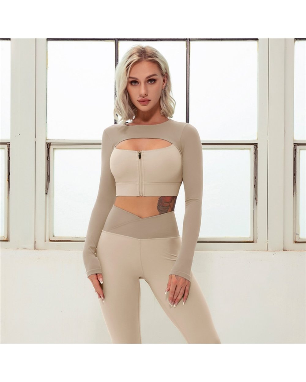 Long Sleeve Yoga Pant Set Women Two Piece Yoga Set Fitness Sports Tracksuit Gym Sportswear Workout front-3