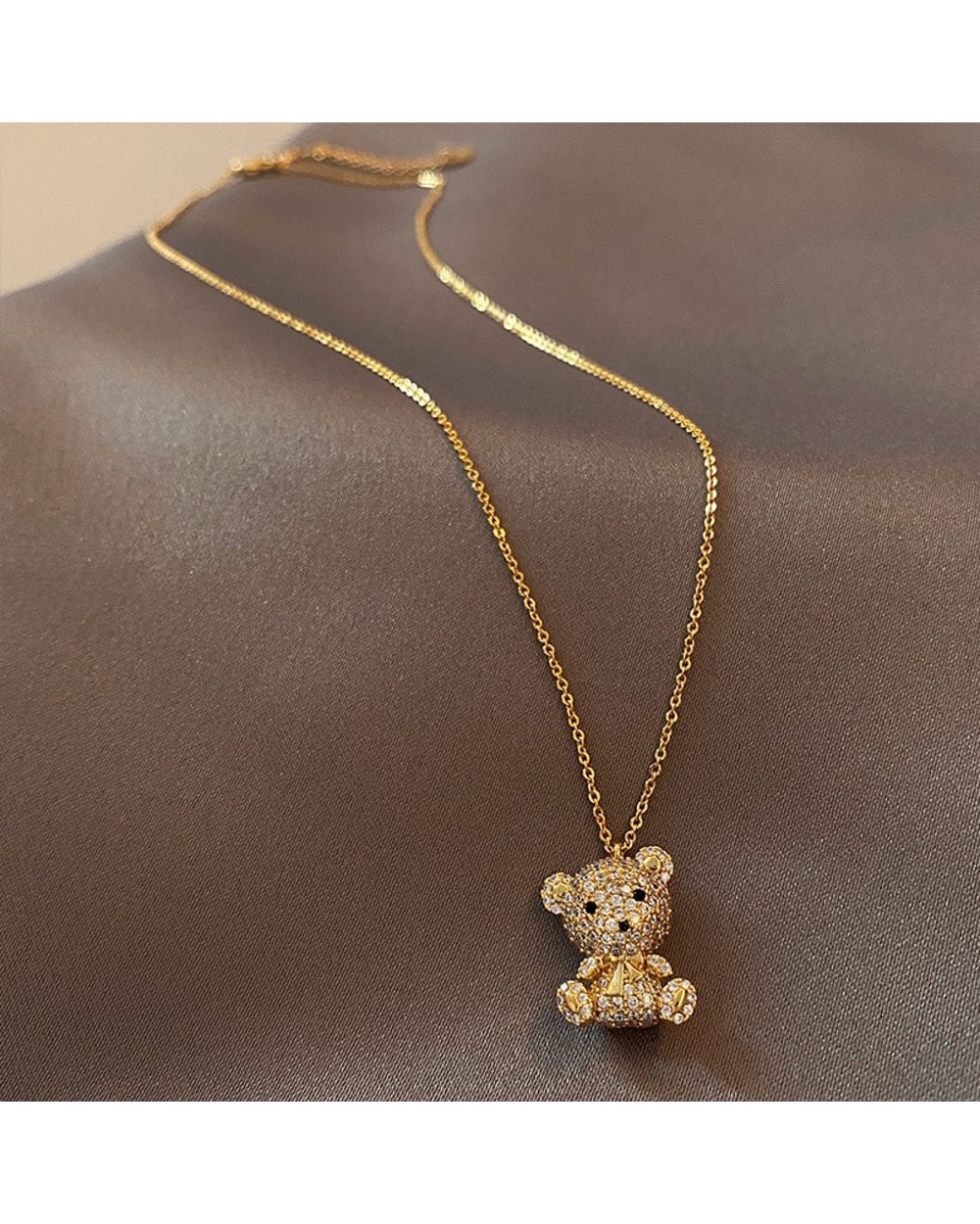 Bear Pendant Zircon Necklace Clavicle Chain Sweater Chain For Women Fashion Cute Jewelry Accessories front-0