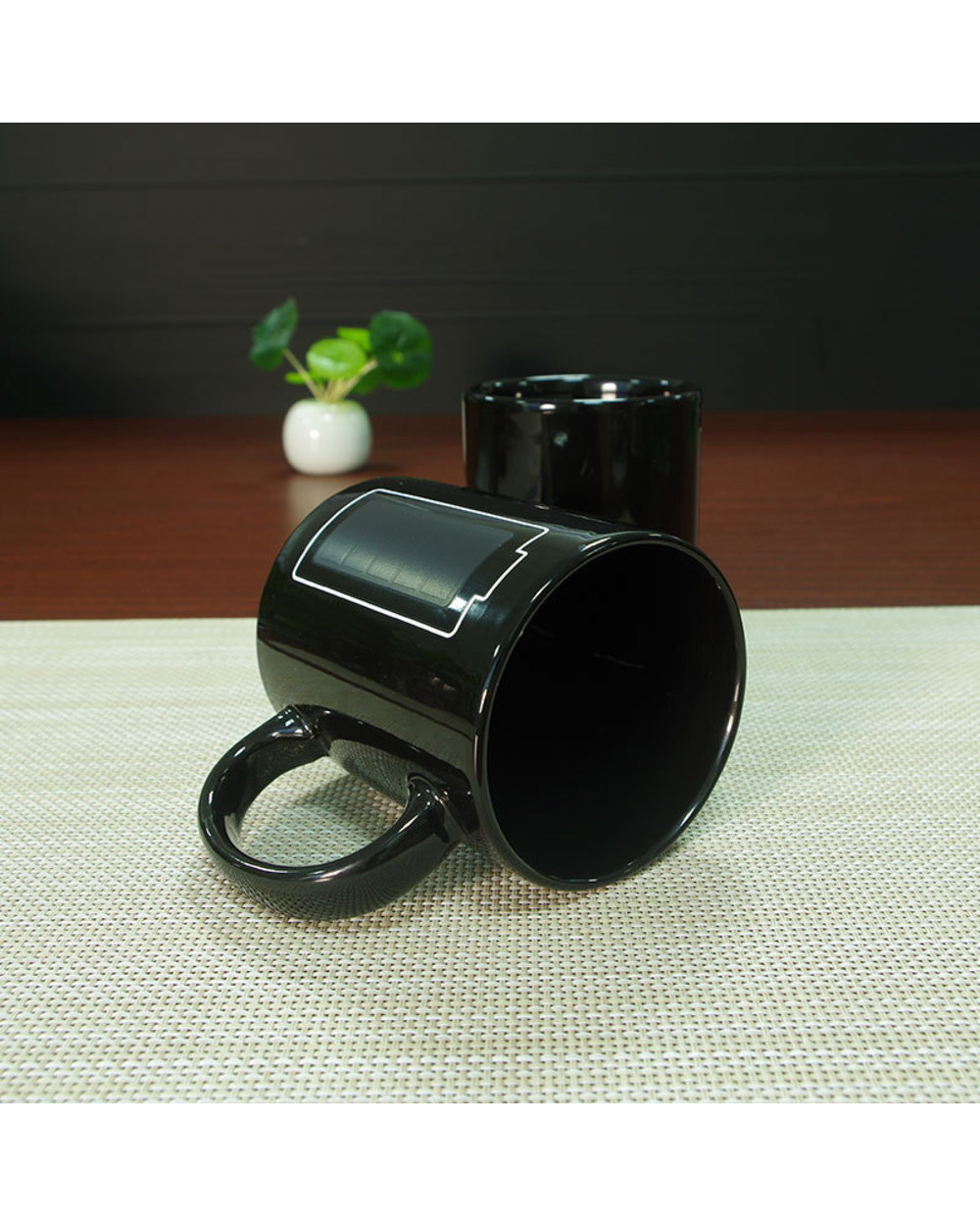 Creative Battery Magic Mug Positive Energy Color Changing Cup Ceramic Discoloration Coffee Tea Milk Mugs Novelty Gifts front-3