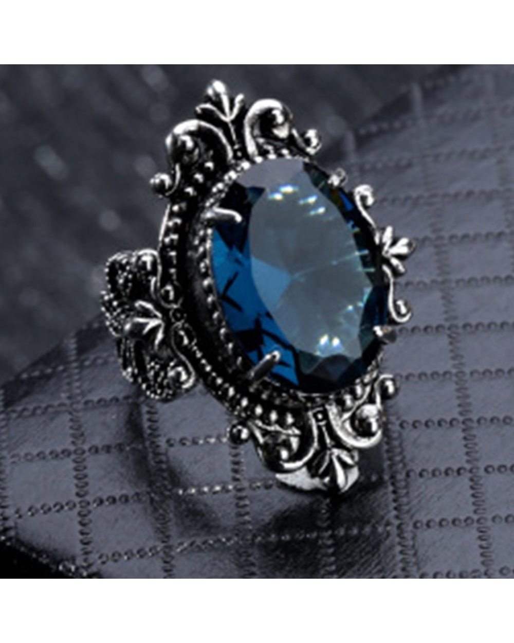Classic Sea Blue Crystal Ring For Women European and American Vintage Thai Silver Color Oval Hand Jewelry Accessories front-2