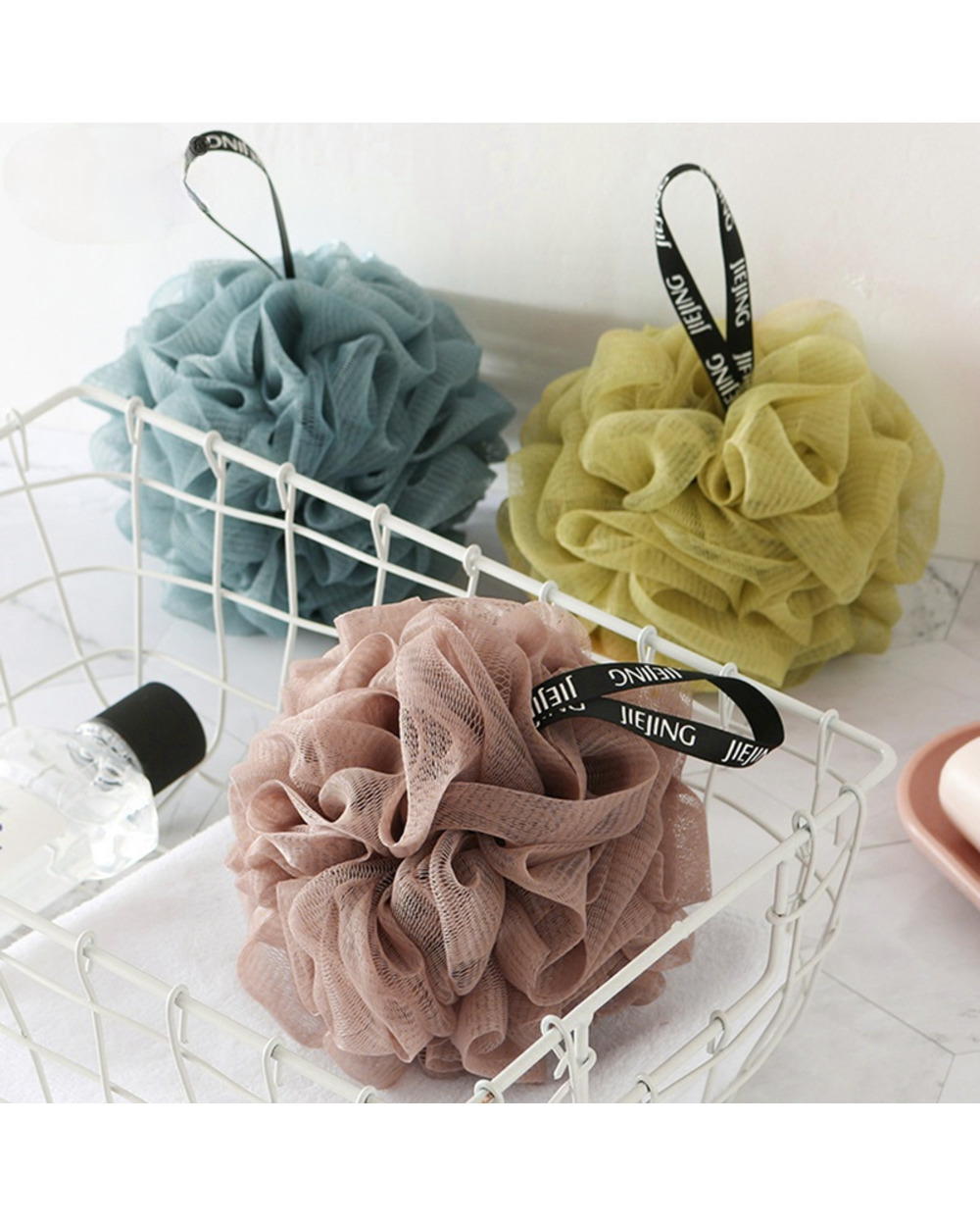 Soft Mesh Bath Sponge Balls Nylon Cleaning Brush Shower Puff Body Cleaner Exfoliating Scrubbers Bath Ball Bathroom Supp front-0