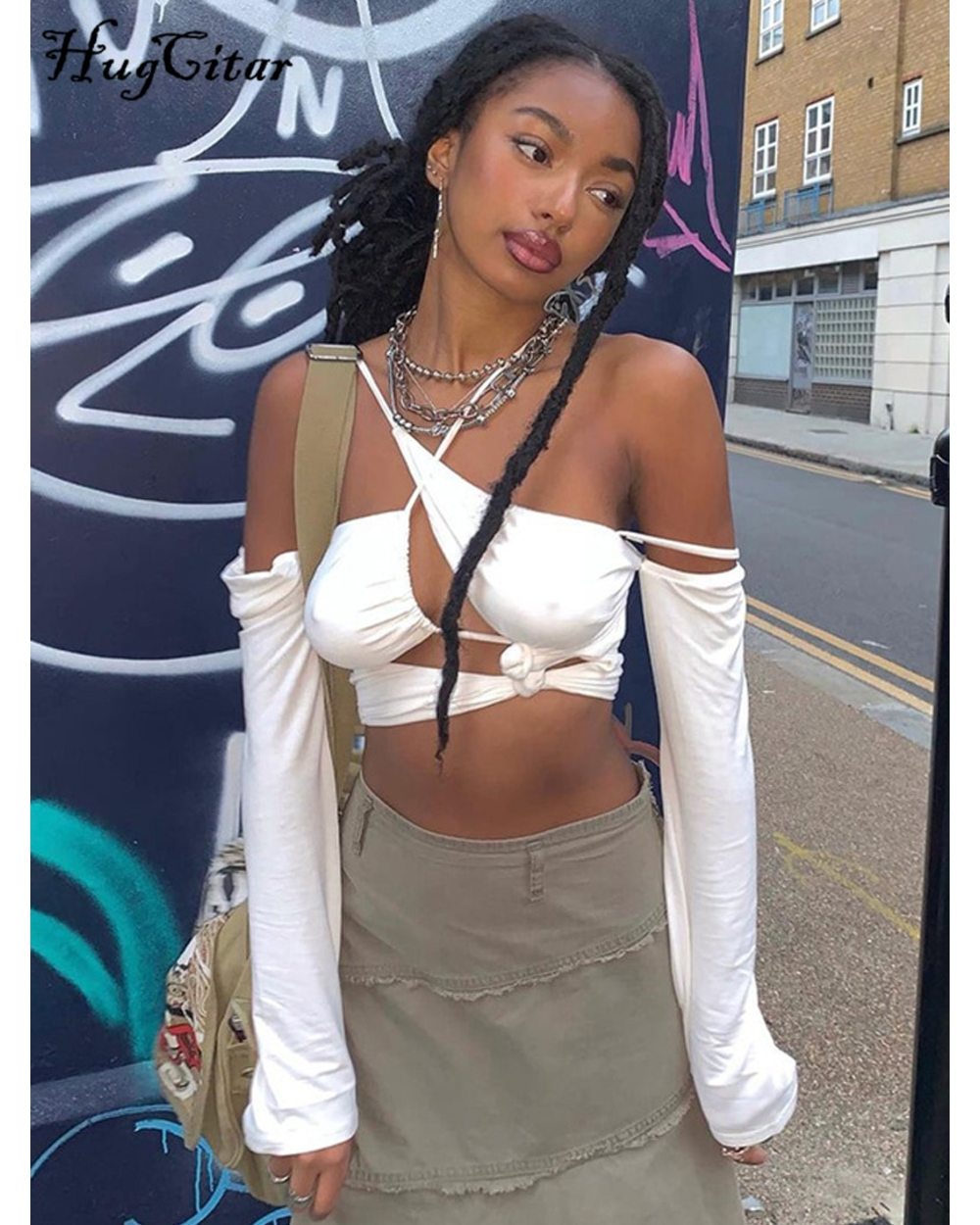 Hugcitar Women Pure Halter Bandage Drawstring Crop Top 2022 Fall Streetwear Outfit Fashion Y2K Party front-2