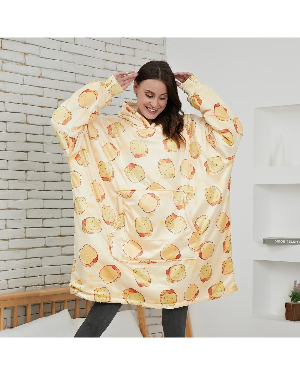 Blanket Hoodie Women Sherpa Fleece Sweatshirt Winter Pizza Oversized Hoodie Avocado Wearable Blanket with Sleeve front-2