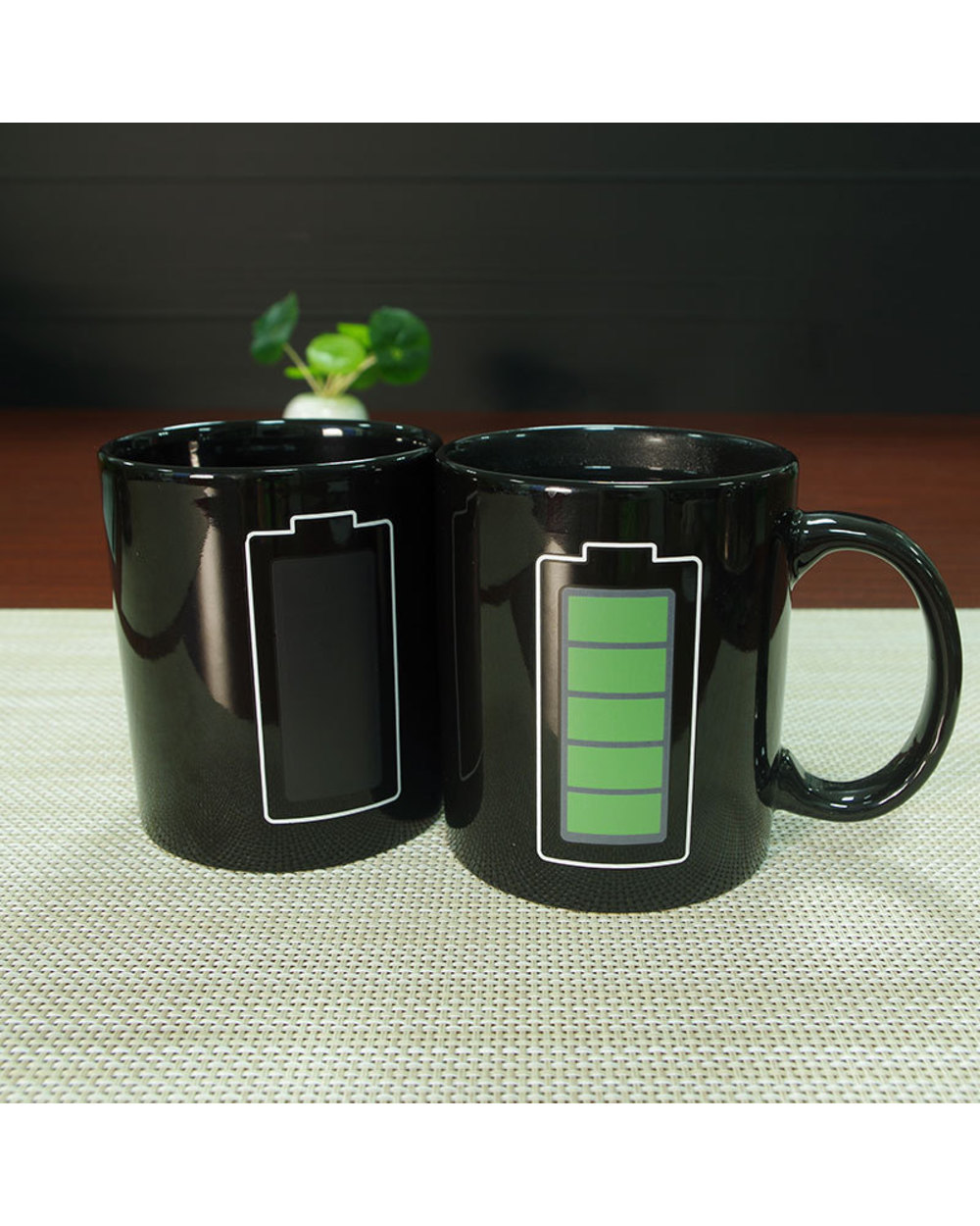 Creative Battery Magic Mug Positive Energy Color Changing Cup Ceramic Discoloration Coffee Tea Milk Mugs Novelty Gifts front-1