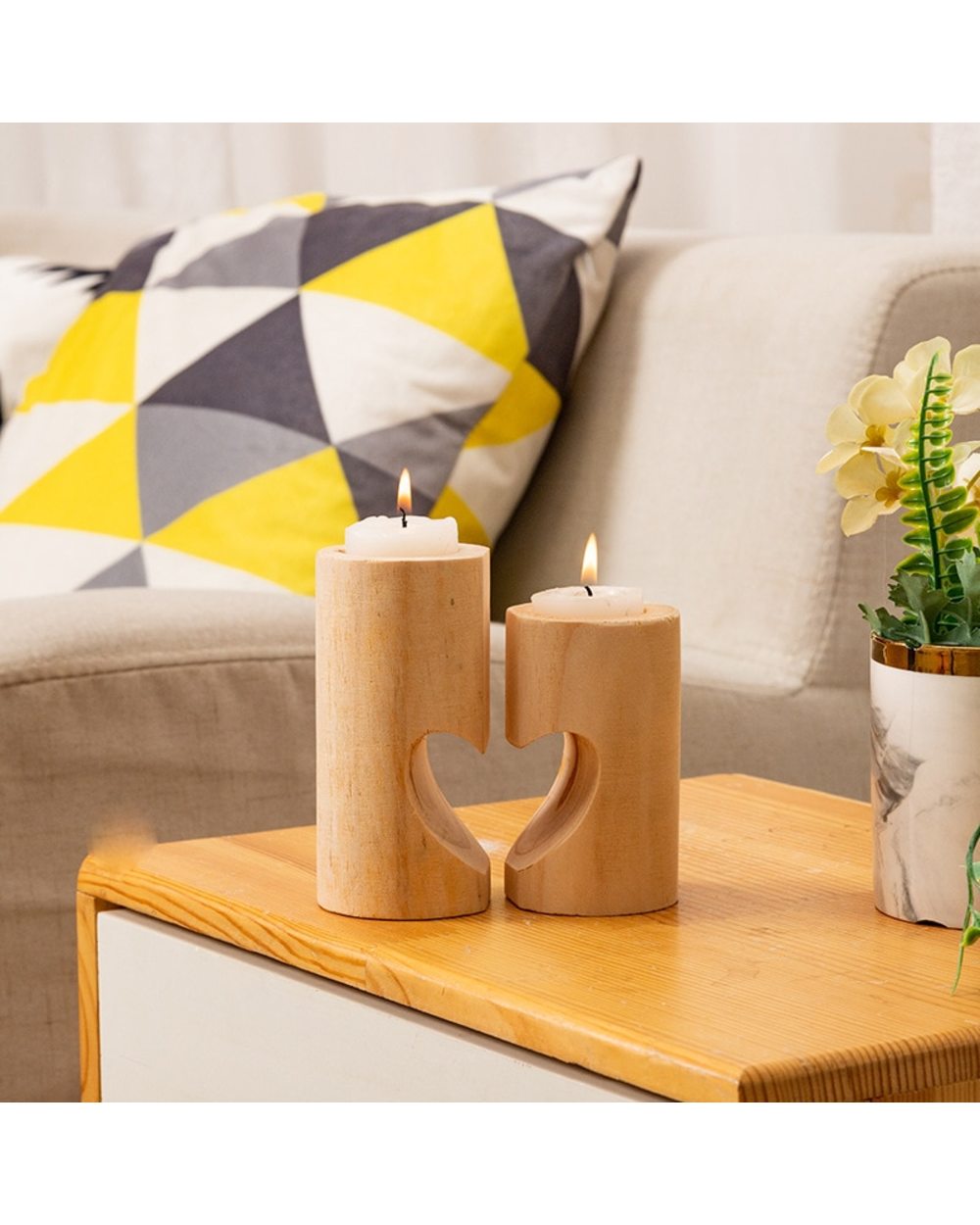 2 Pieces Wood Heart Shaped Candlestick Ornaments for Couple Valentine's Day Gifts Romantic Gift Ideas front-1