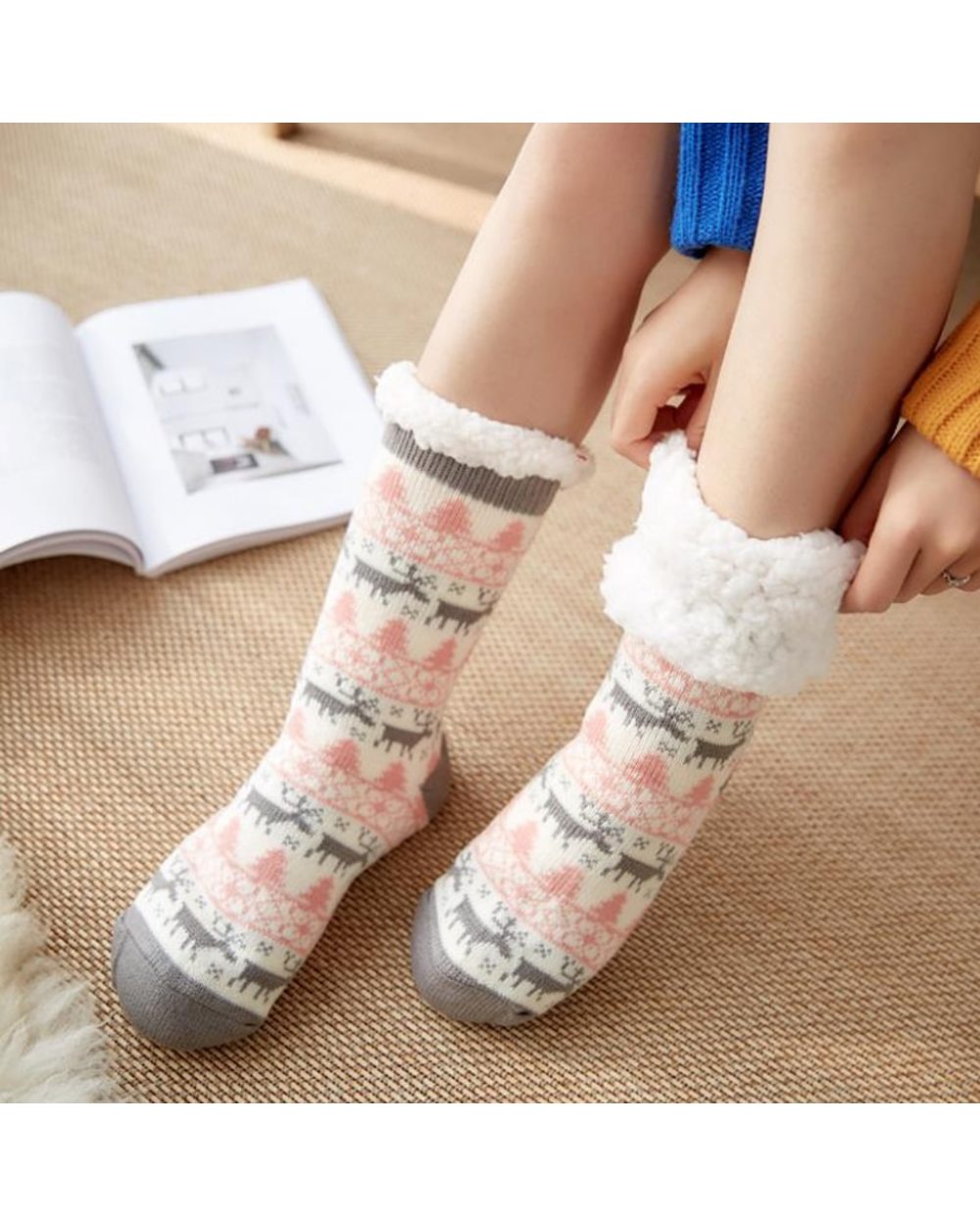 Winter Warm Cotton Socks Stocking Cute Xmas Gift Christmas Socks For Women front-0