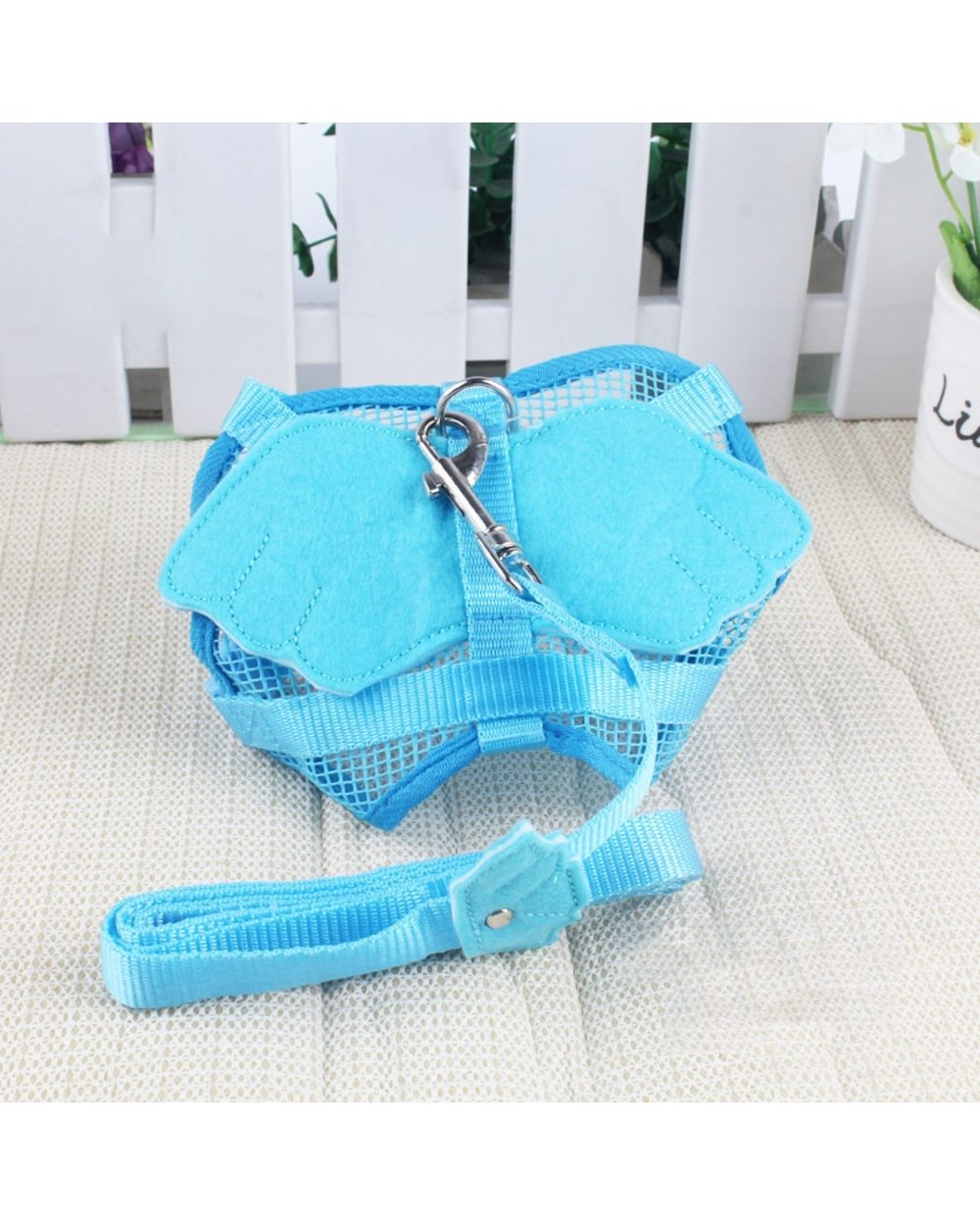 Rabbit Harness with Lead Leash Set with Angel's Wings Nylon Ropes Adjustable Soft Mesh Vest Harness for Rabbit front-4