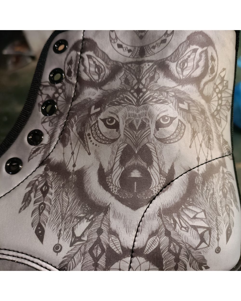 Women's Shoes New Gray And White Wolf Totem Print Fashionable And Comfortable Lace-up High-top Boots VG06 front-2