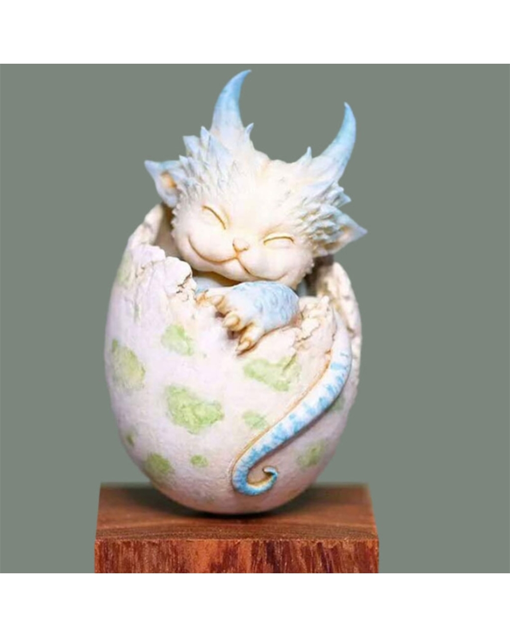 2022 New Dragon Egg Epoxy Resin Mold Jewelry Pendant Silicone Mould Diy Crafts Ornts Decorations Casting Tool front-0