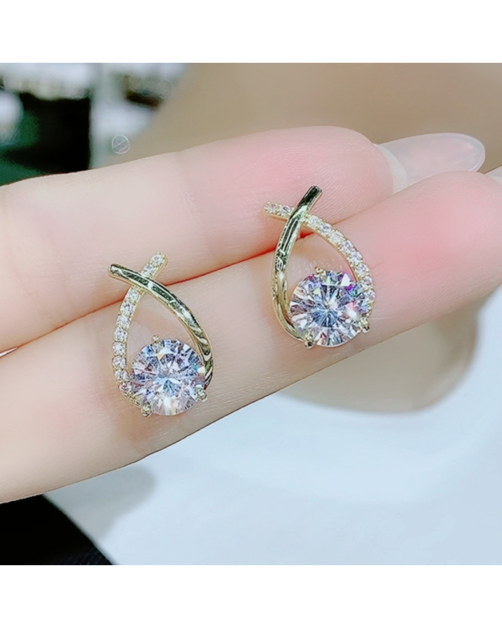 LAST DAY 70% OFF - Mermaid Tail Stud Earrings front-2
