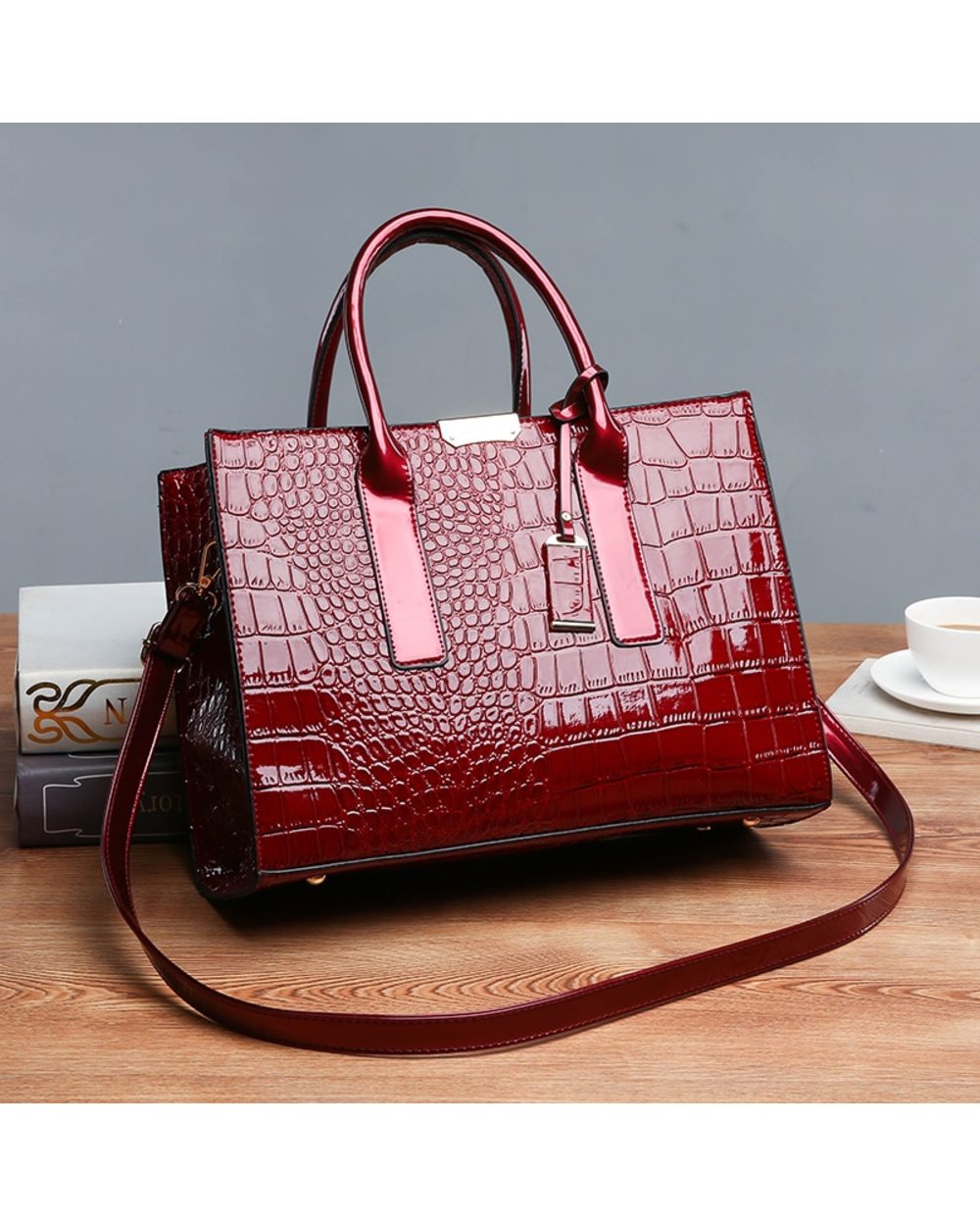 Patent Leather Women Handbags Crocodile Female Shoulder Bags for Women High Quality Ladies Crossbody Bag front-5