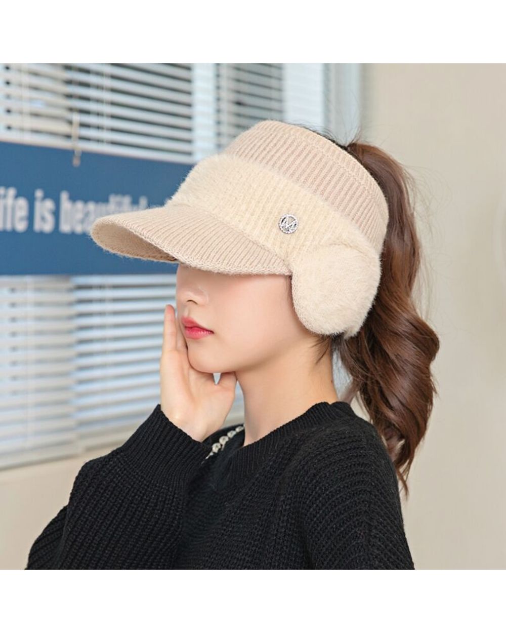 Winter Hats For Women 2022 Fashion M Winter Warm Earflaps Knitted Ponytail Hats Female Autumn Baseball Caps Gorros Viso front-2