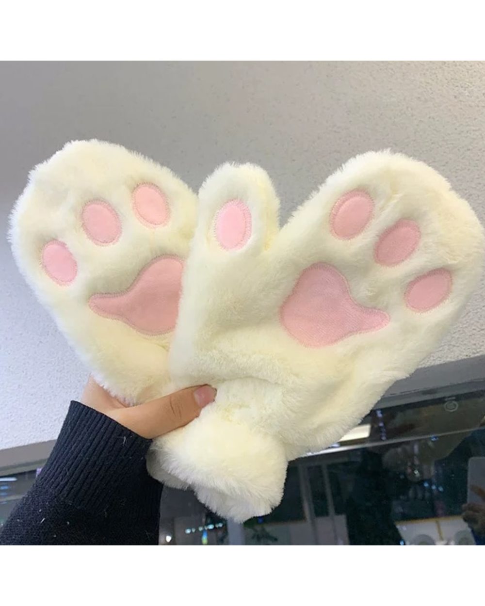 Kawaii Women Cat Bear Gloves Fashion Girls Cat Claw Paw Plush Mittens Warm Soft Plush Full Finger Fluffy Winter Gloves front-2