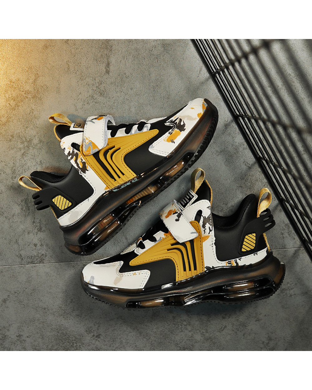 Boys Basketball Shoes High Quality Top Soft Non-Slip Kids Sneakers Thick Sole Children Sport Shoes Outdoor Boy Trainer front-1