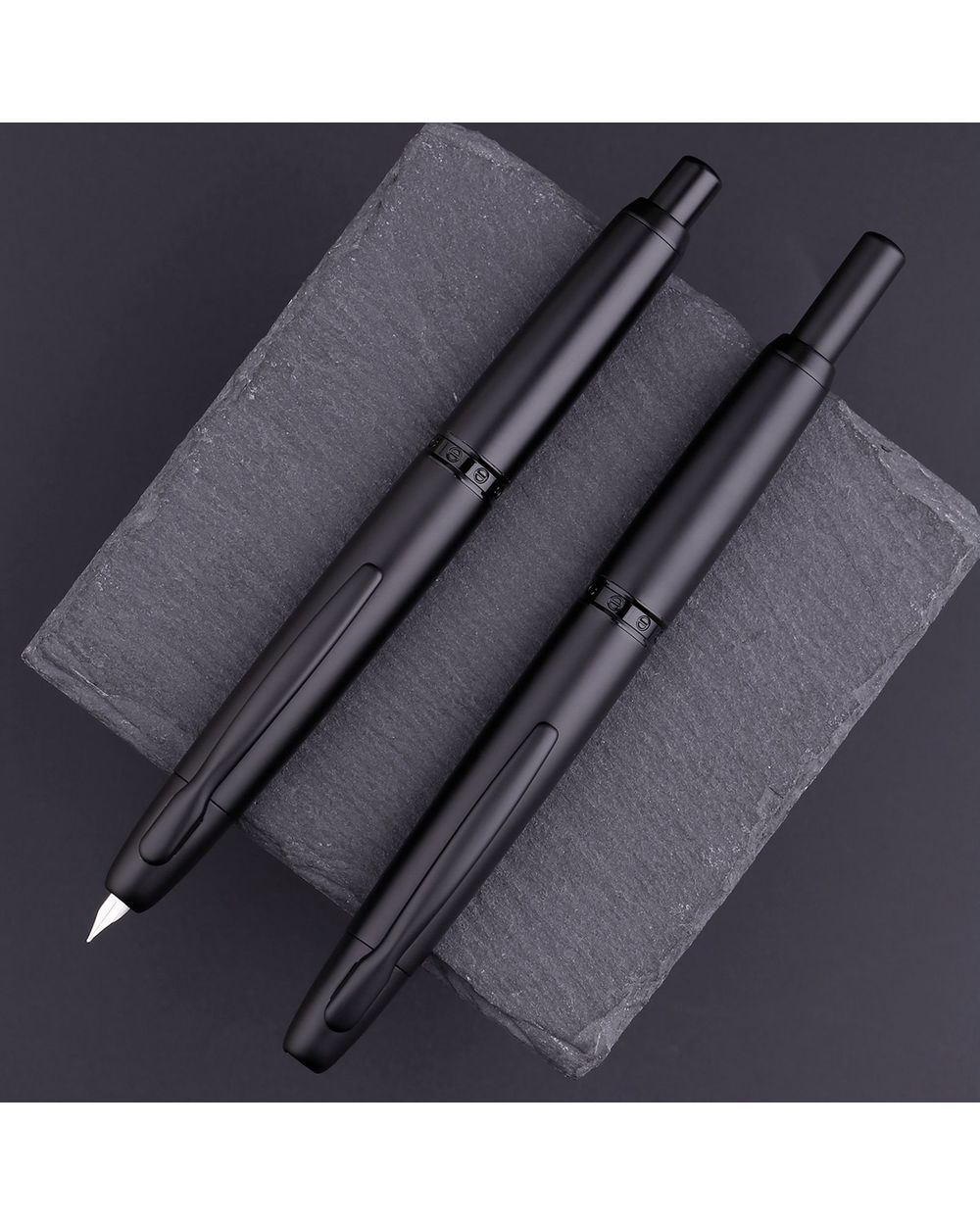 Smoothly Brand Majohn A1 Retro Matte Black Retractable Fountain Pen 0.4Mm Extra Fine Nib Press Ink Pens For Writing Sta front-2