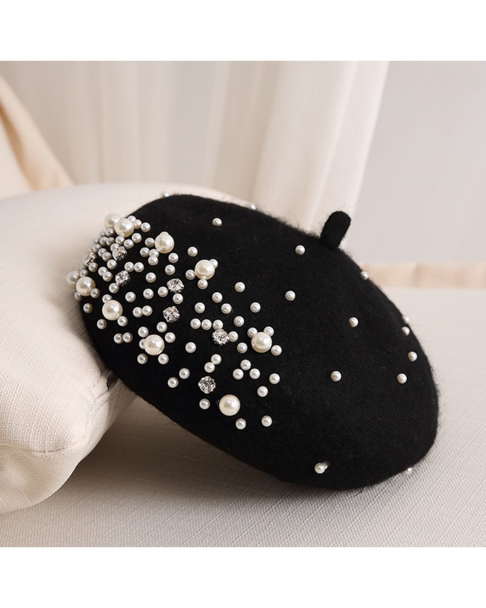 2021 Winter Wool Beret With Rhinestone Pearls Beads Female Elegant Cap Autumn Spring Hat Women Solid Color French Style front-1