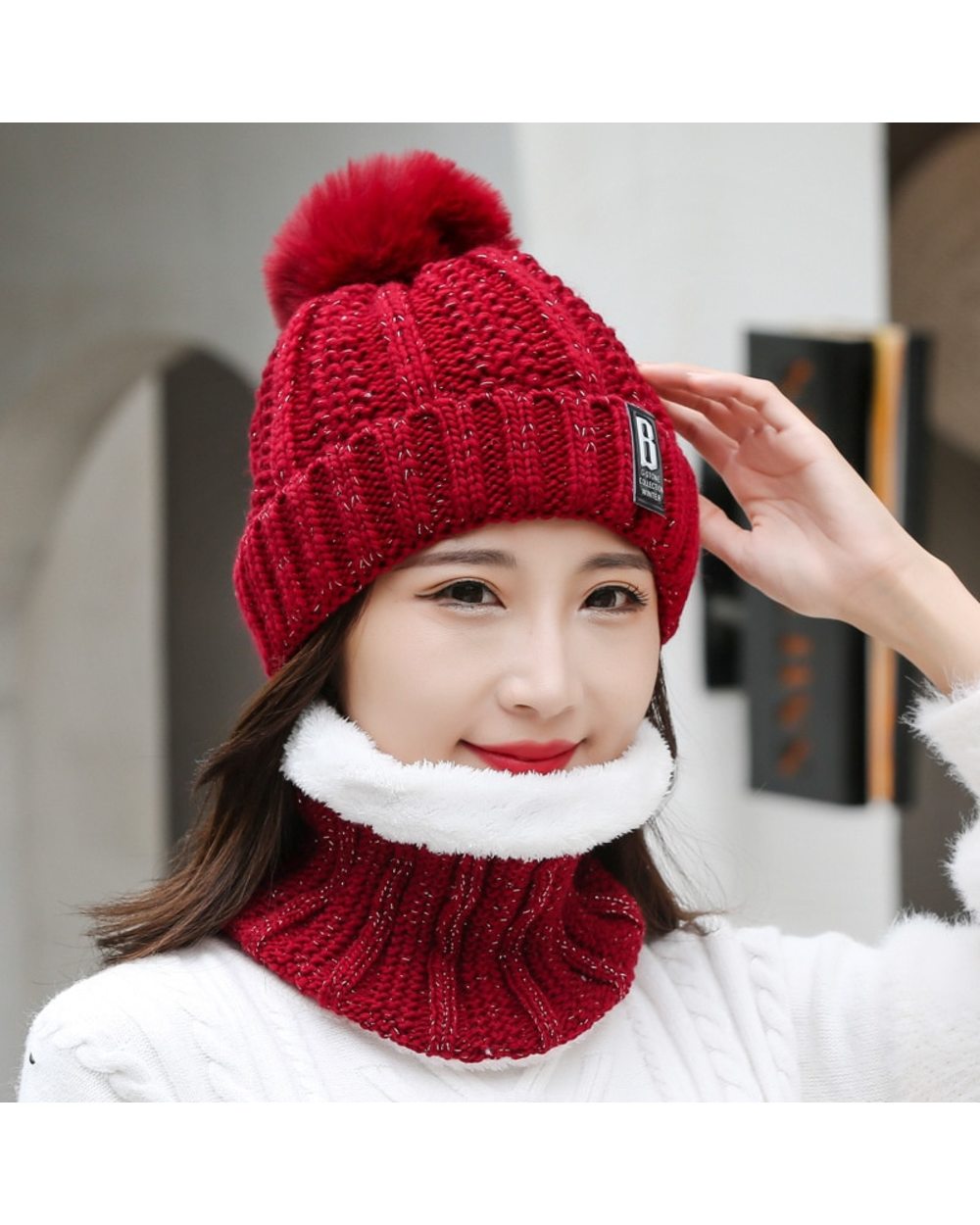 Winter Hat Womens Beanie Hats Thick Warm Skullies Winter Knitted Women Hat Letter Bonnet Beanie Cap Outdoor Riding Hat front-3