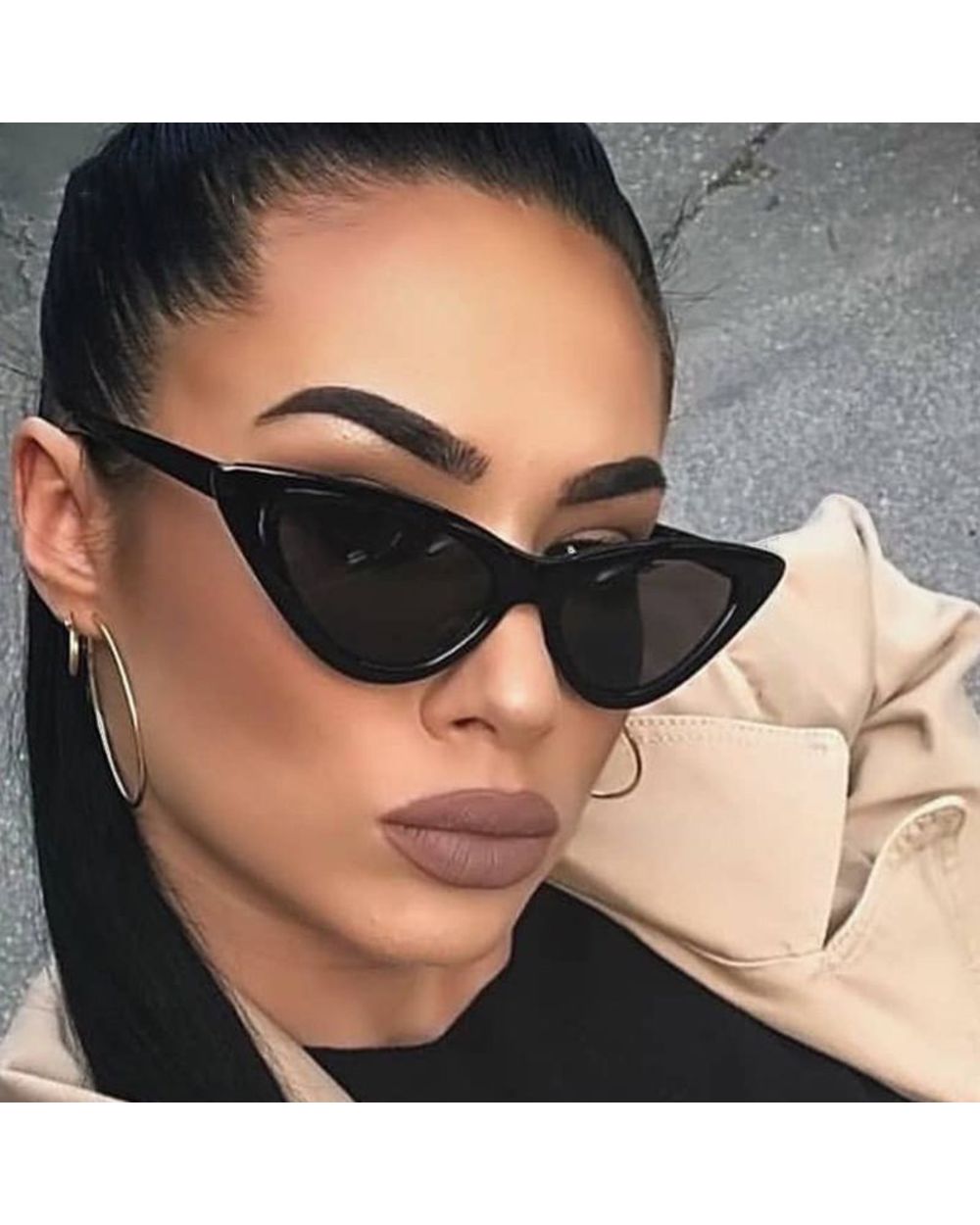 Retro Fashion Eye Sunglasses Vintage Cat Sunglasses Women Triangular Sun Glasses Eyewear Oculos De Sol Uv400 front-1