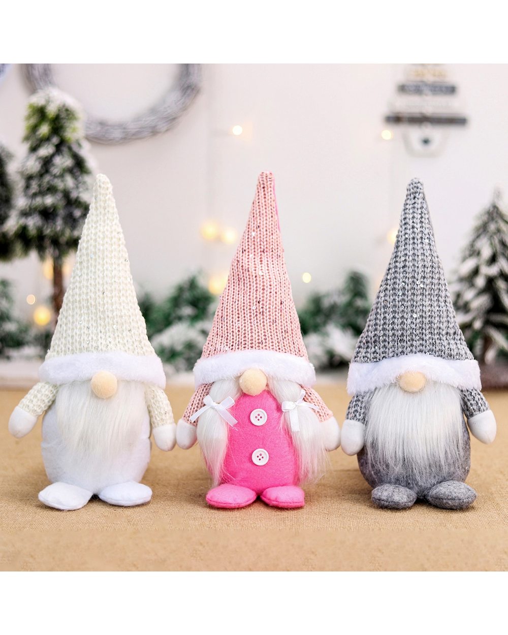 Christmas Faceless Doll front-3