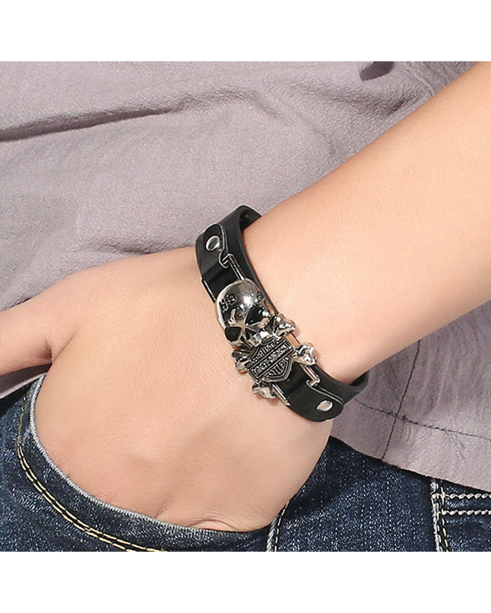 Biker Steel Skull Punk Bracelet front-1
