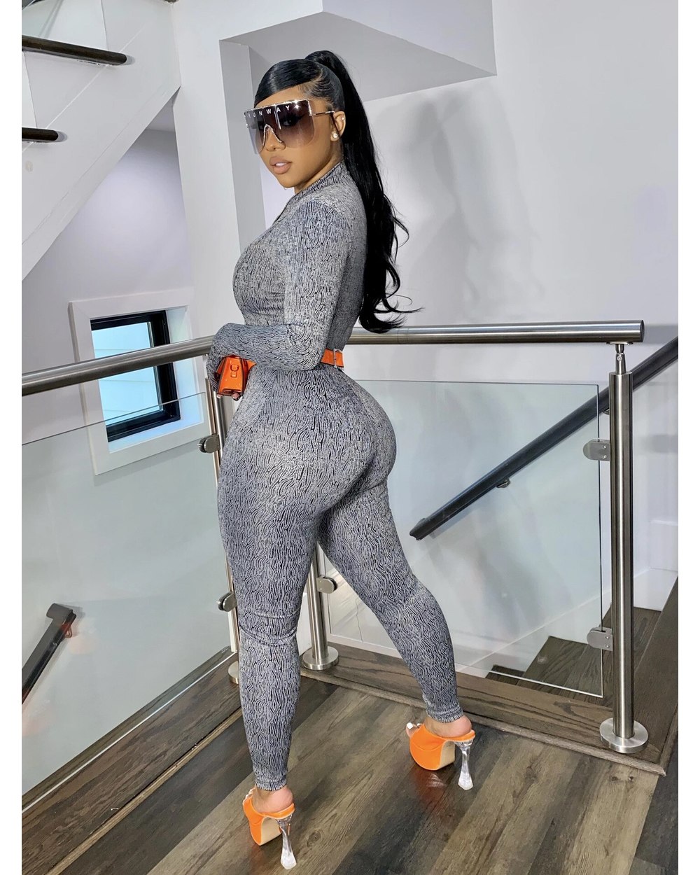 ANJAMANOR Fashion Print Gloves Long Sleeve Bodycon Jumpsuit Women 2020 Winter Night Out Club Outfits Sports Romper D25-D front-1