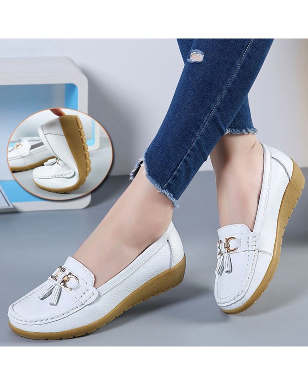 Women's Leather Breathable Moccasins Shoes 2022 front-0