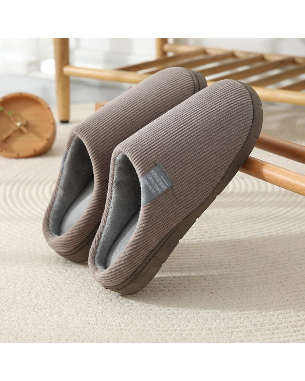 Women Winter Home Slippers Man Home Cartoon Shoes Non-Slip Soft Winter Autumn Warm House Slippers Indoor Lovers Couples front-3