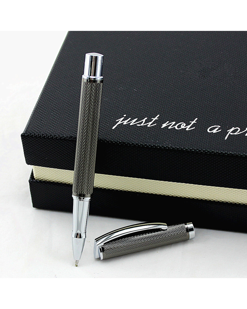 Luxury Metal Ballpoint Pen High Quality Business Writing Signing Roller Ball Pens Office School Stationary Supplies front-1