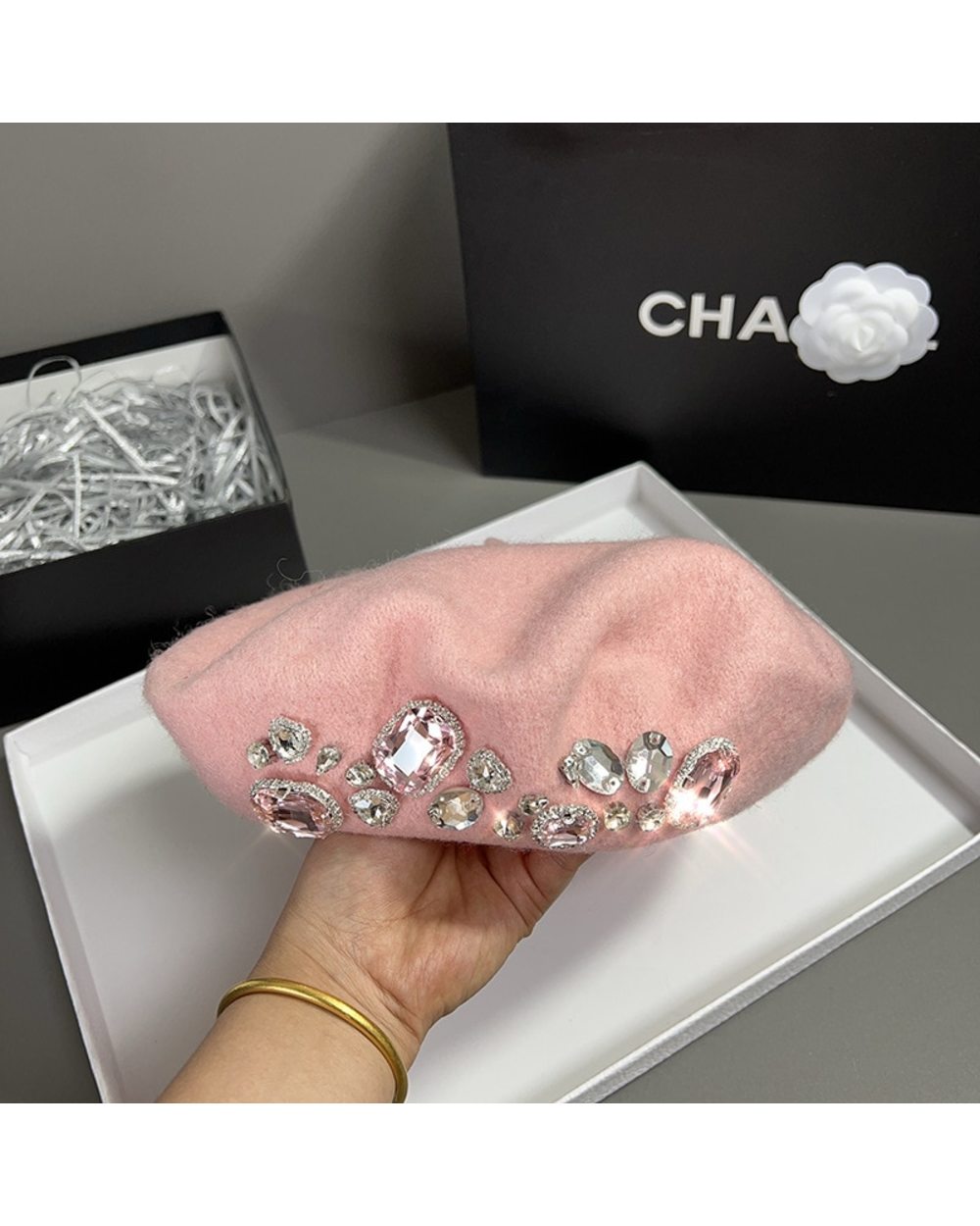 Brand Thick Winter Artist French Beret Girl Women Painter Hat Girls Female Warm Luxury Rhinestone Cap Beanies Sombreros front-3