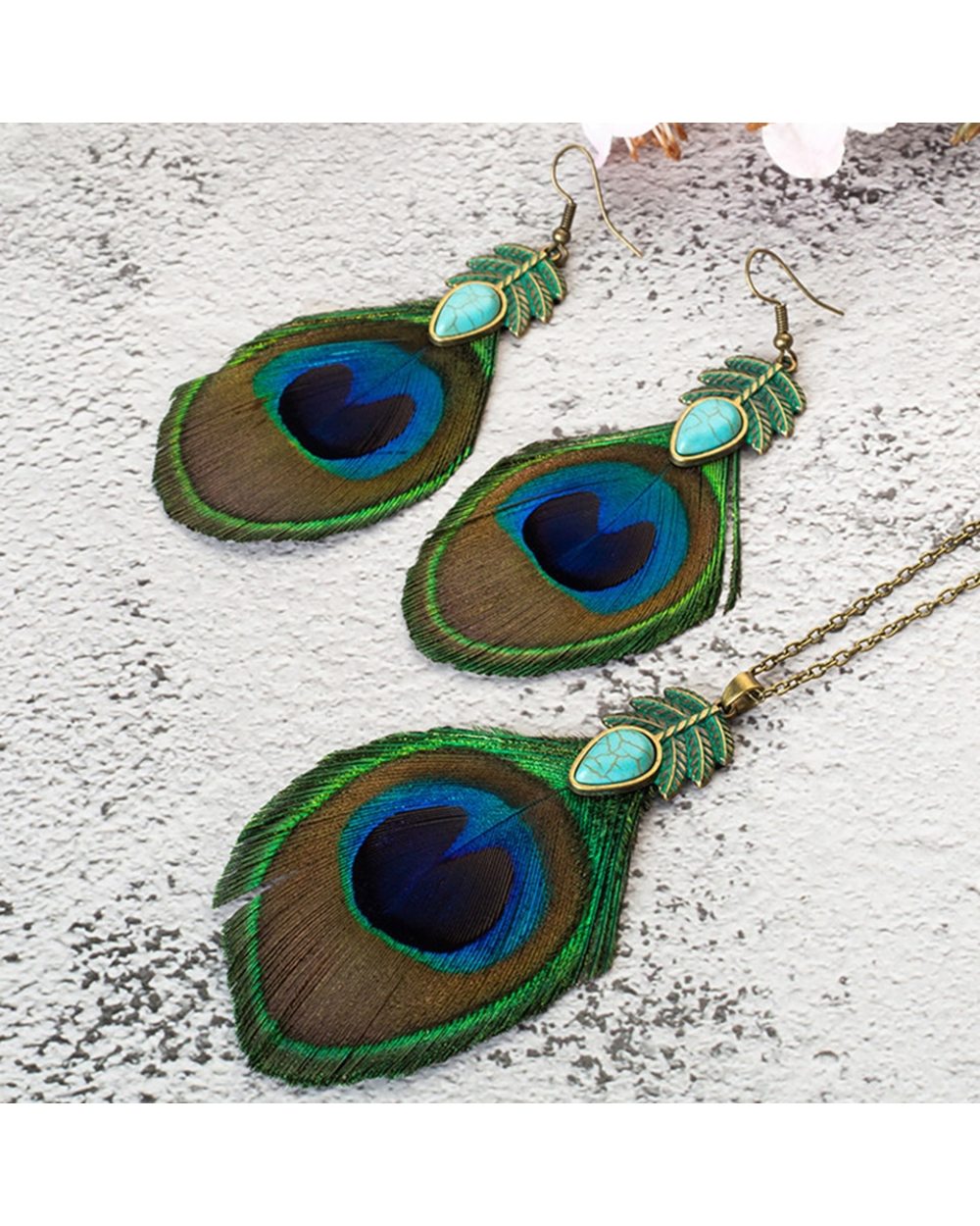 New style Tassel Peacock Feather Bohemian Long Necklace Shell Sweater Leather Chain Jewelry Exaggerated Design front-2