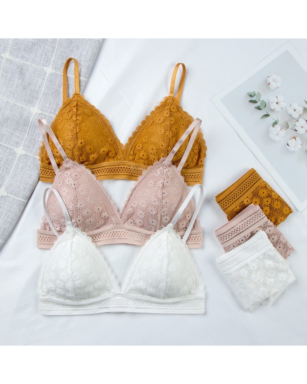 Women Lace Bra Sets Seamless Underwear Backless Vest Sexy Padded Bralette Lingerie Ultrathin Bra & Brief Sets front-3