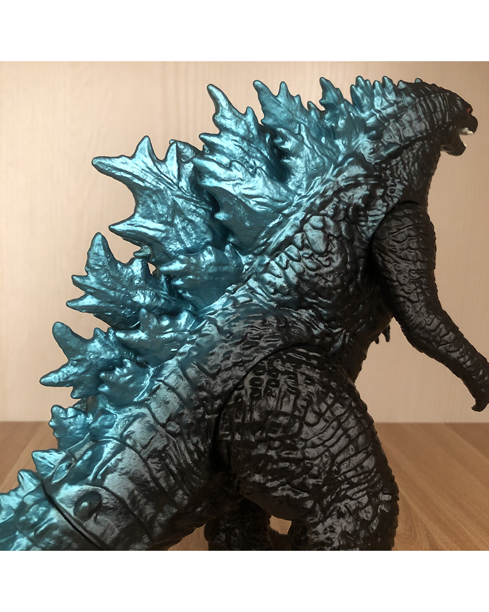 Limited-Edition-Toy front-5