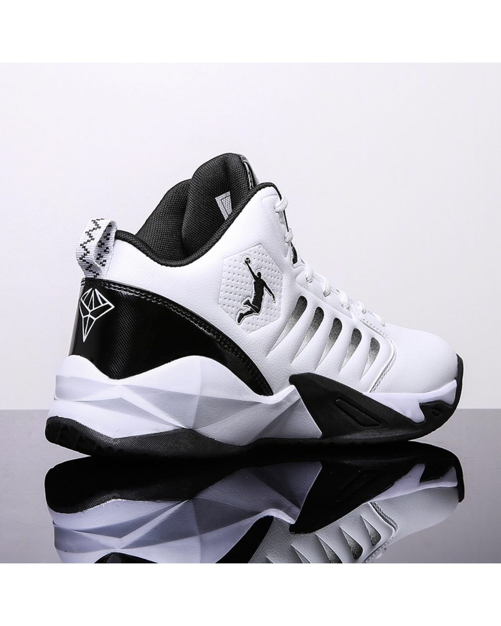 Mens Basketball Shoes Breathable Cushioning Non-Slip Wearable Sports Shoes Gym Training front-0