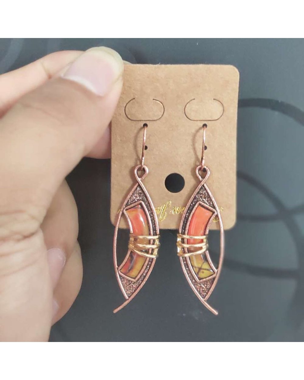 Stone Earrings Vintage Red Bronze Hollow Metal Bending Golden Lines Dangle Earrings For Women front-3